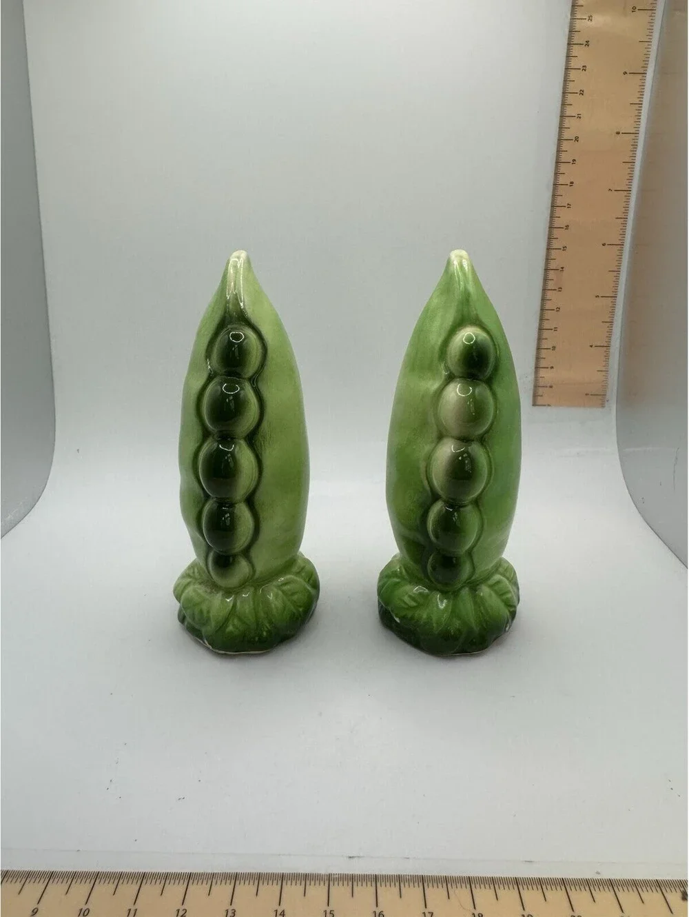 Vintage Pea Pod Salt And Pepper Shakers - Made In Japan With Cork